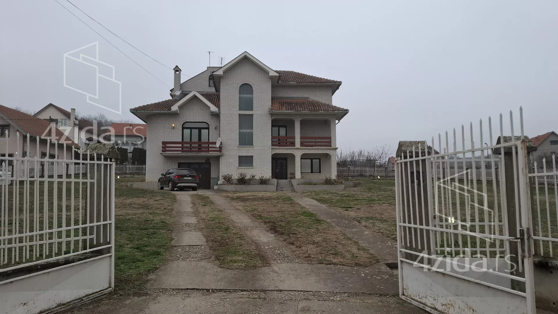 3-etažna kuća | 4zida