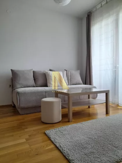 Bulevar Patrijarha Pavla (Somborski Bulevar) | 4zida.rs