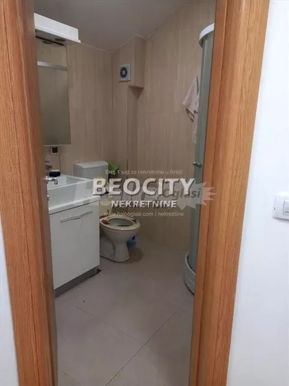 Miljana Miljanića | 4zida.rs