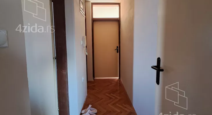 4-etažna kuća | 4zida