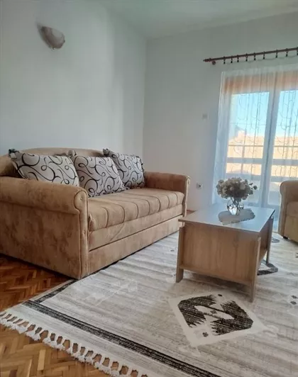 Ugrinovački Put | 4zida.rs