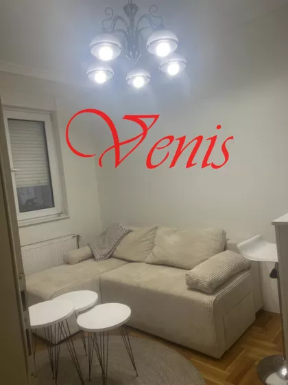 Polgar Andraša | 4zida.rs