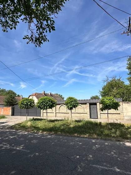 Cara Lazara 43 | 4zida.rs