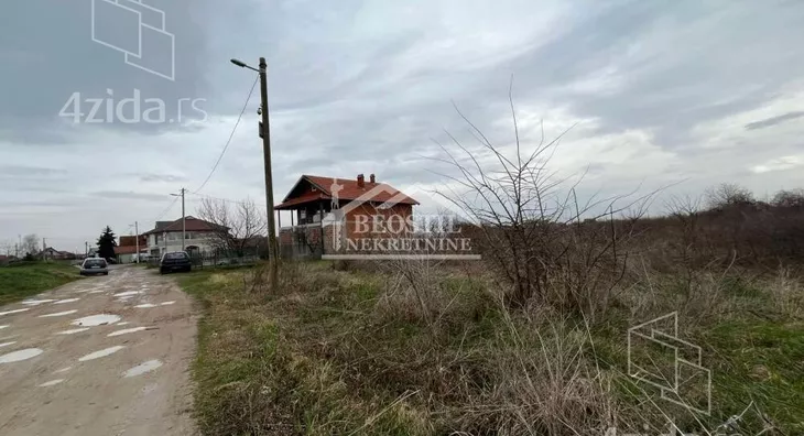 Građevinsko zemljište | 4zida