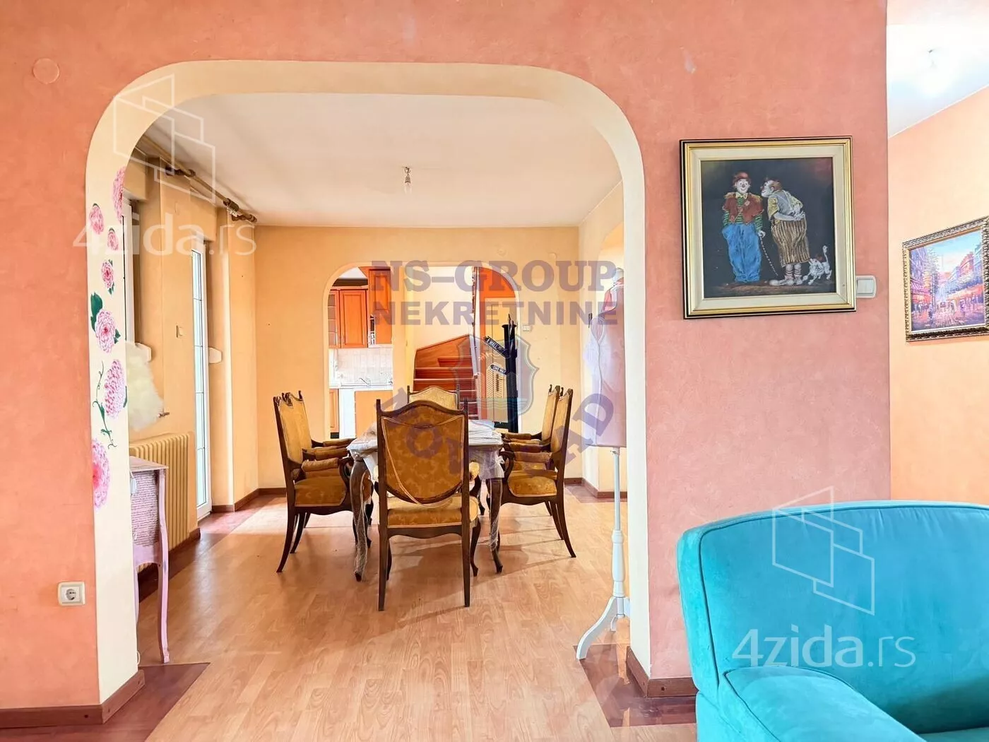 Petosoban stan | 4zida