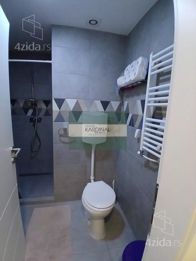 Garsonjera | 4zida