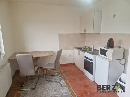 Bulevar Patrijarha Pavla (Somborski Bulevar) | 4zida.rs