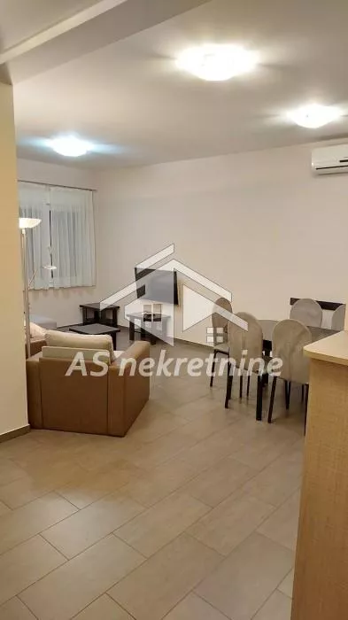 Hadžipopovac | 4zida.rs