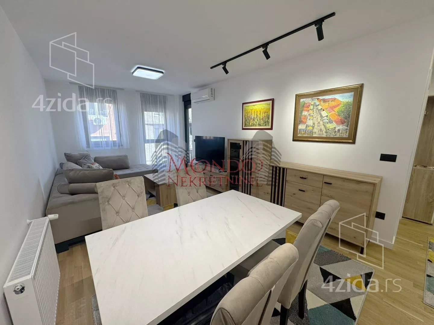 Jednoiposoban stan | 4zida