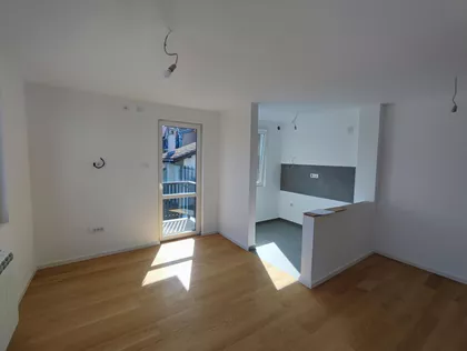 Mirijevski Bulevar | 4zida.rs