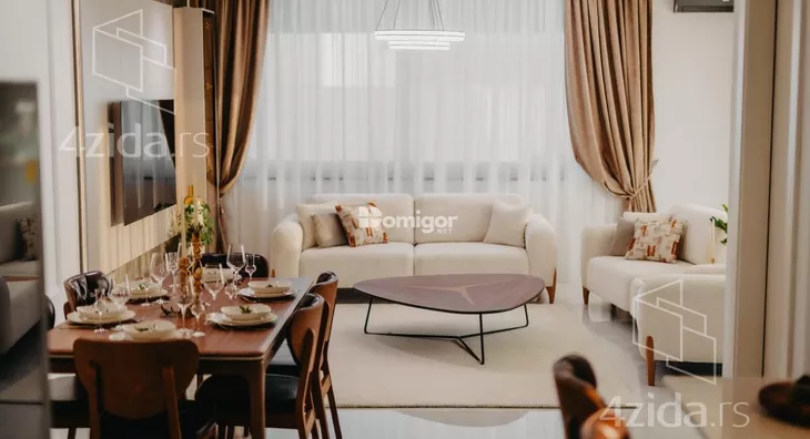 Petosoban stan | 4zida