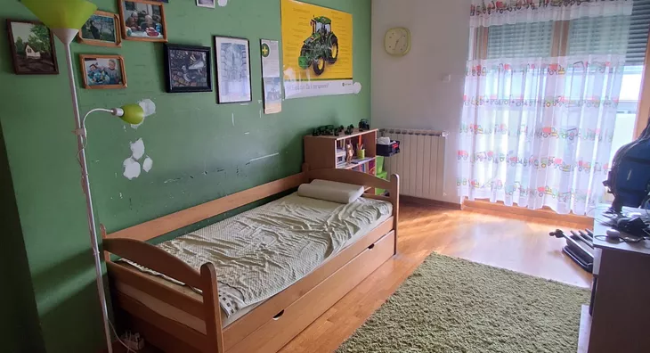 Petosoban stan | 4zida