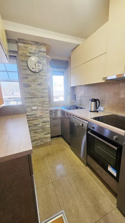 Kneza Višeslava | 4zida.rs