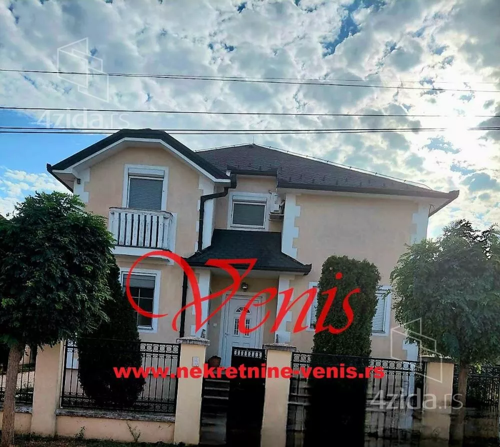 Kuća | 4zida