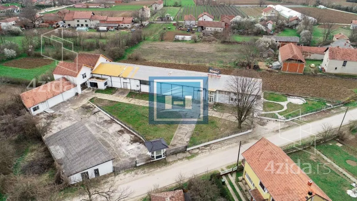 Poslovni prostor | 4zida
