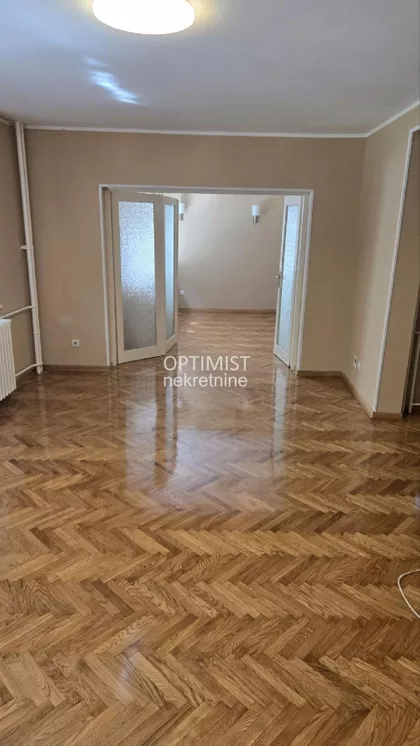 Hadži Ruvimova | 4zida.rs