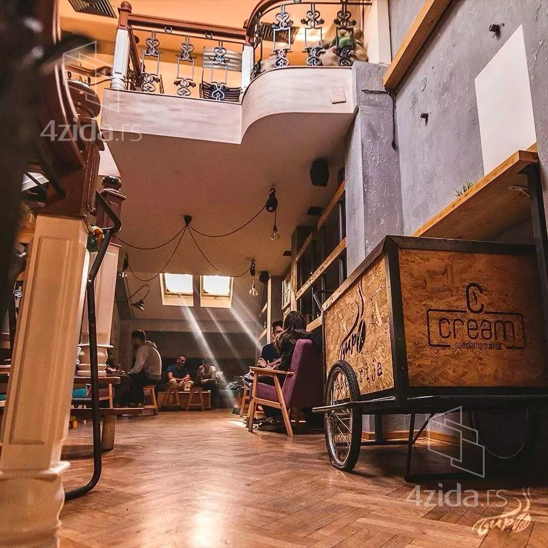 Ugostiteljski objekat | 4zida