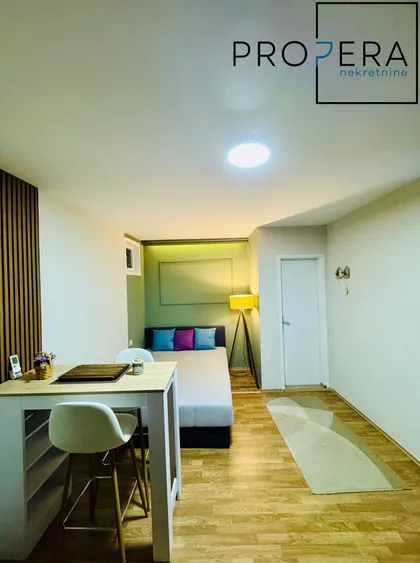 Cara Dušana | 4zida.rs