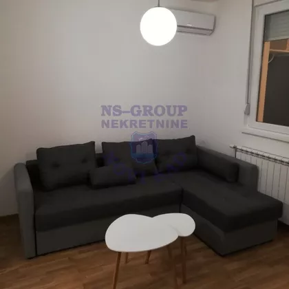 Cara Dušana | 4zida.rs