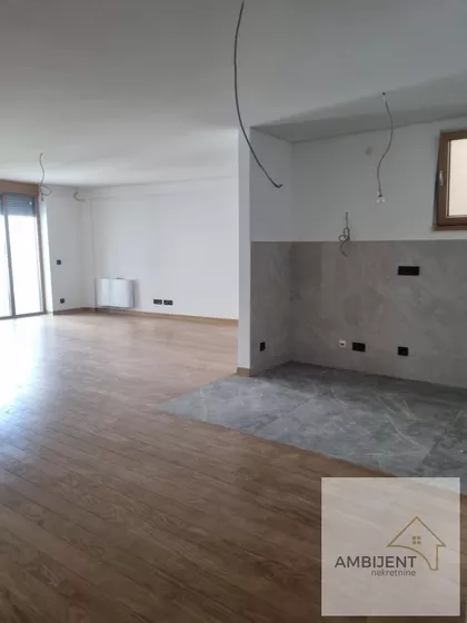 Čubura | 4zida.rs