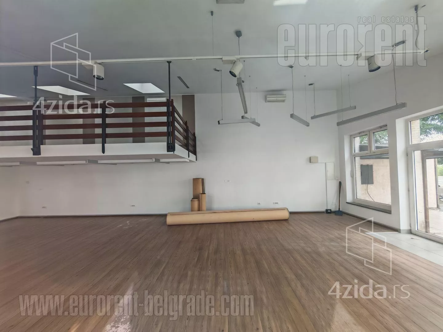 Lokal | 4zida