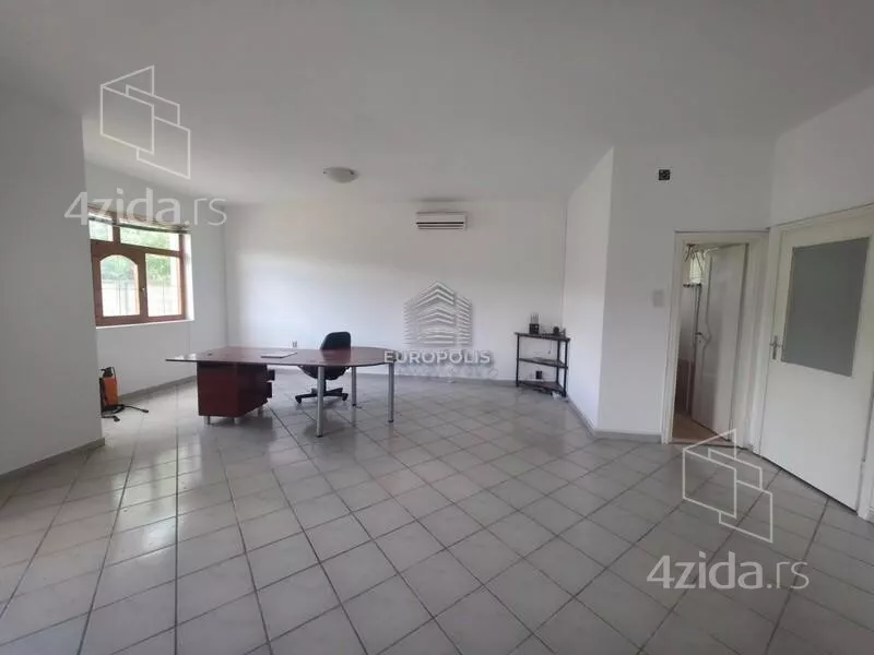 Hala | 4zida
