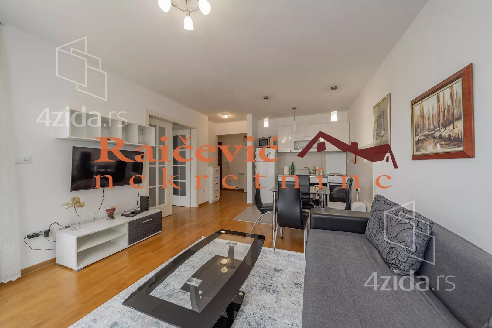 Jednoiposoban stan | 4zida