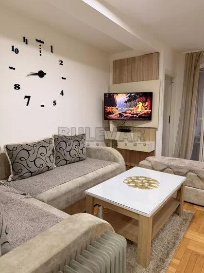 Stojana Novakovića | 4zida.rs