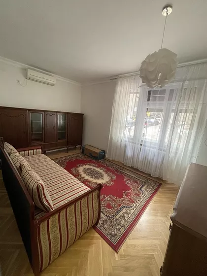 GOSPODAR JOVANOVA | 4zida.rs