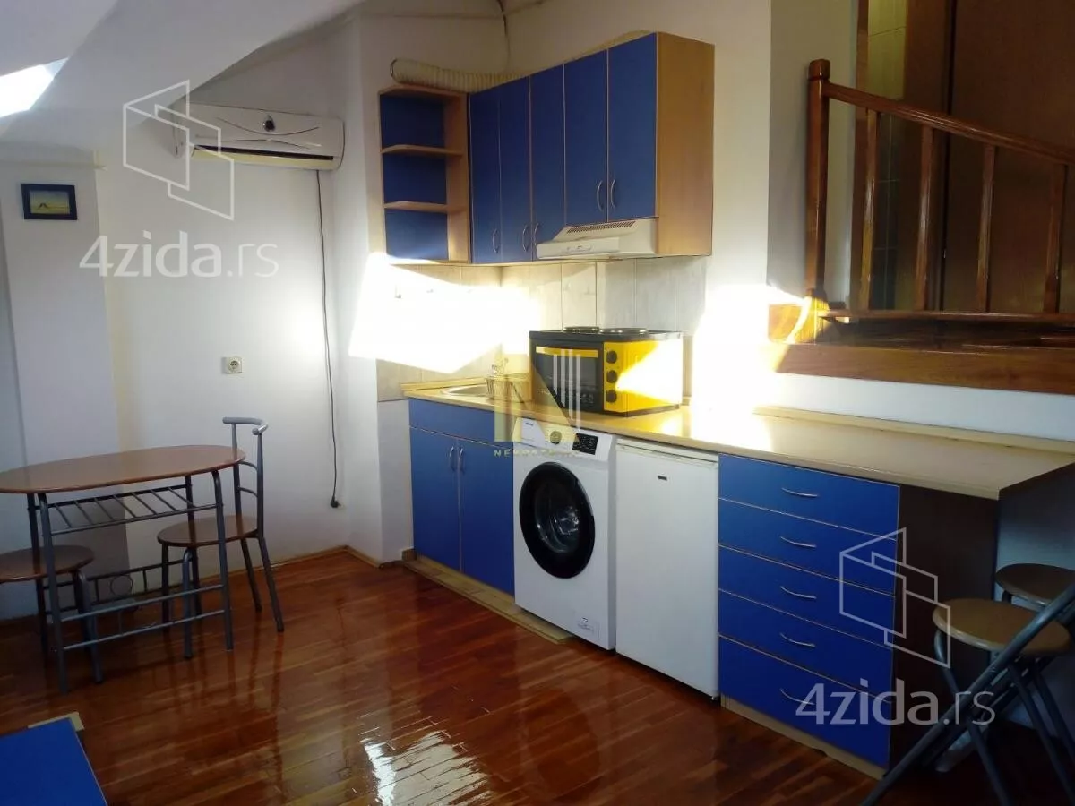 Garsonjera | 4zida