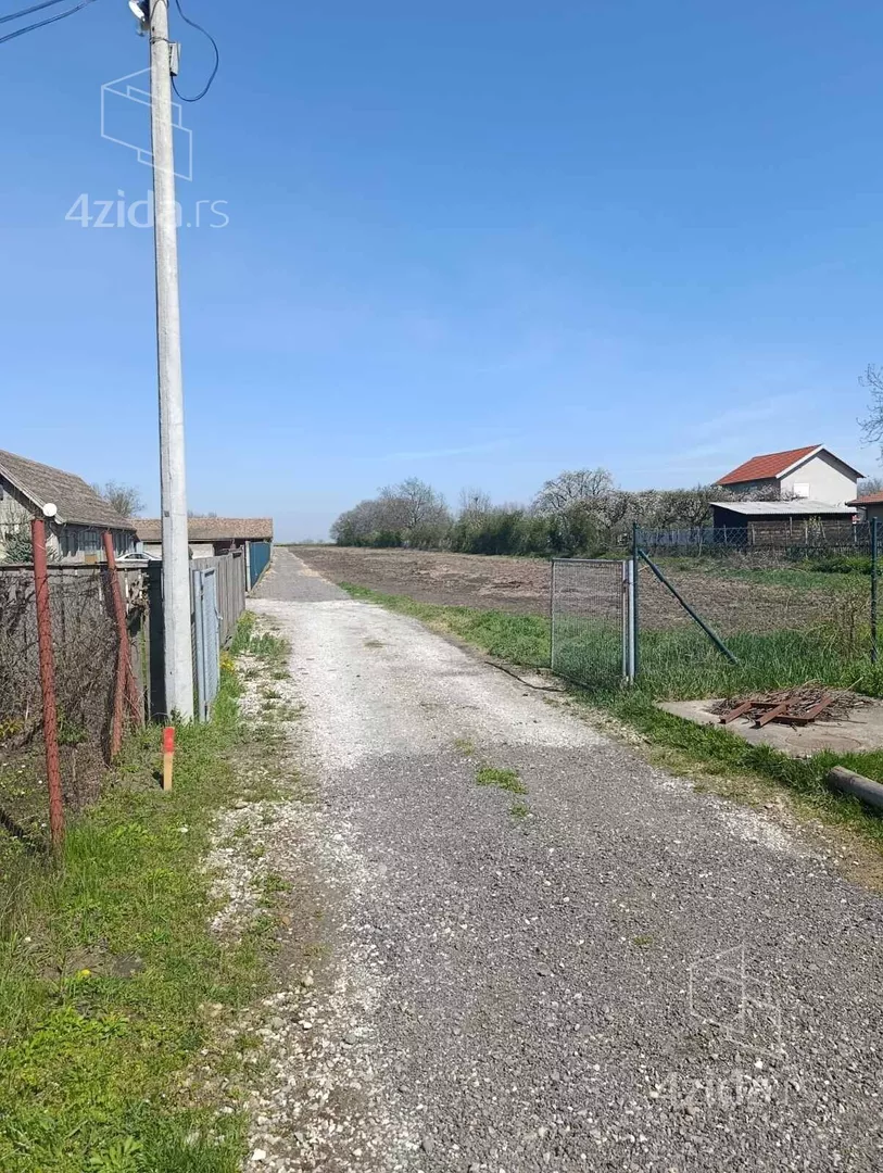 Građevinsko zemljište | 4zida