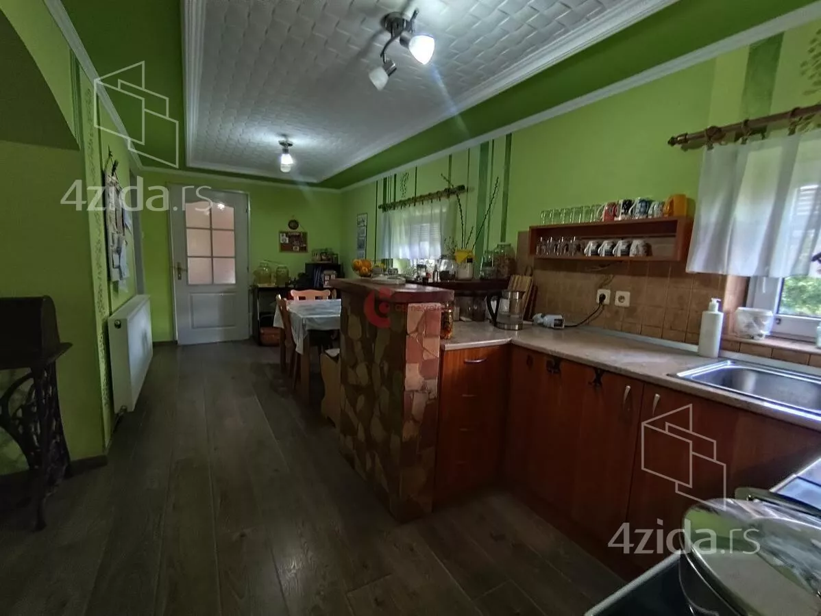 Kuća | 4zida