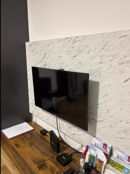 Trg Cara Jovana Nenada | 4zida.rs