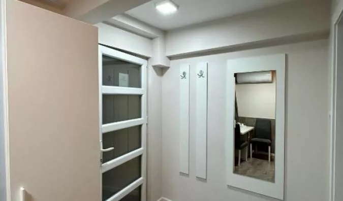 Poslovna zgrada | 4zida