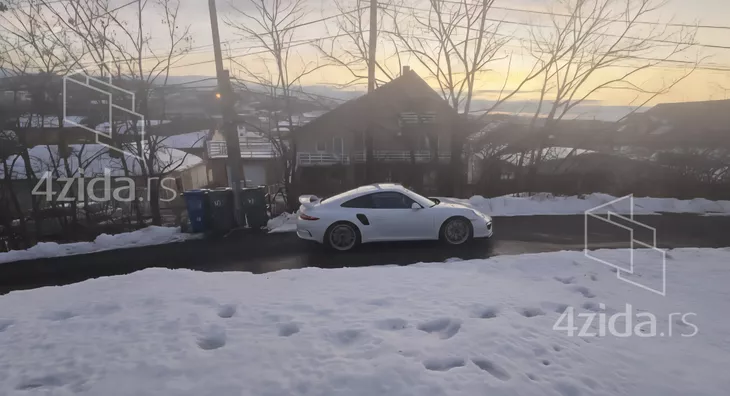 Građevinsko zemljište | 4zida