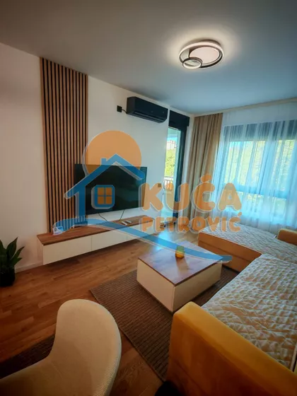 Somborska | 4zida.rs