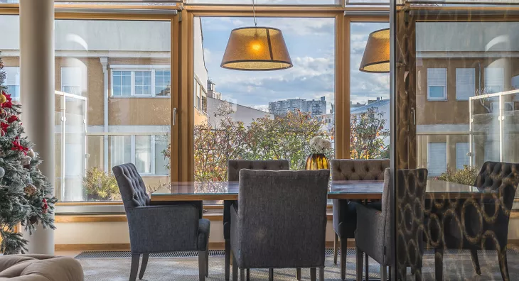 Petosoban stan | 4zida