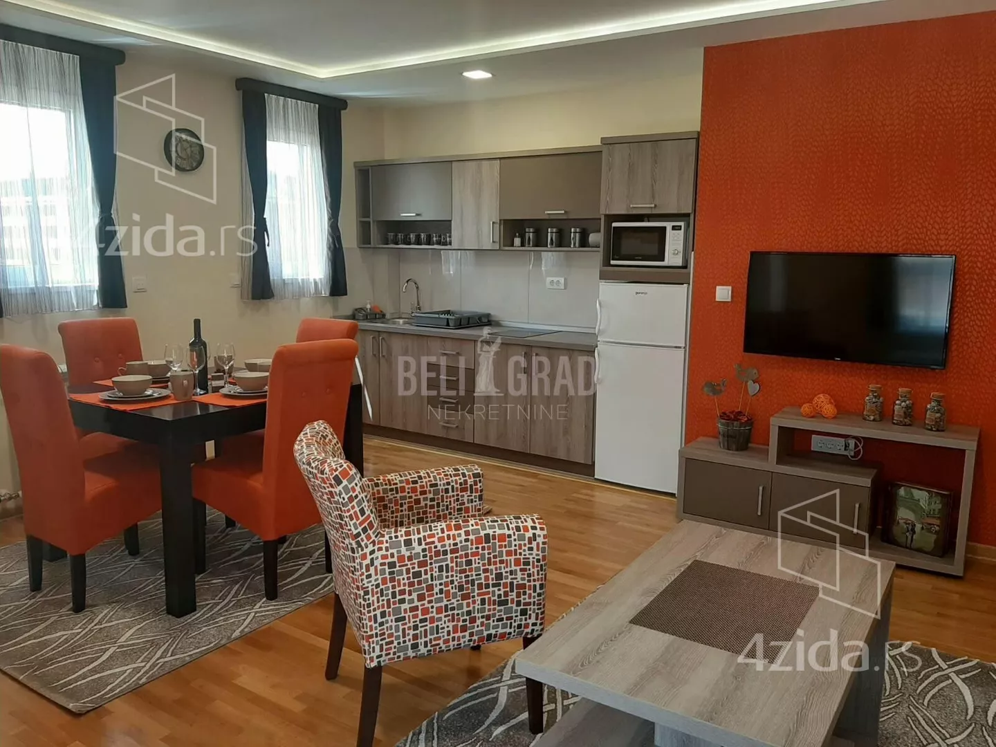 Jednoiposoban stan | 4zida