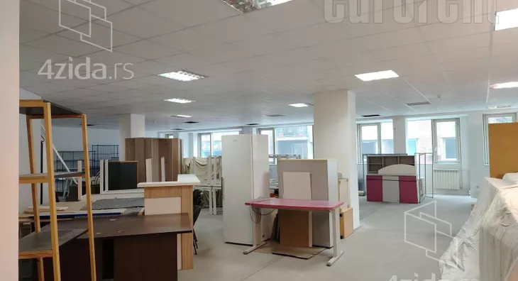 Poslovni prostor | 4zida
