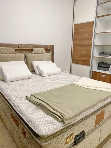 Omladinskih brigada | 4zida.rs