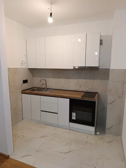 Cara Dušana | 4zida.rs