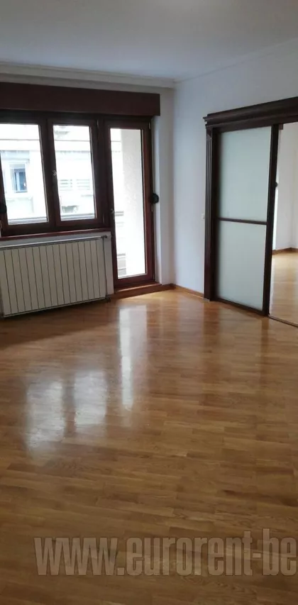 KRUNSKA I OKOLINA | 4zida.rs