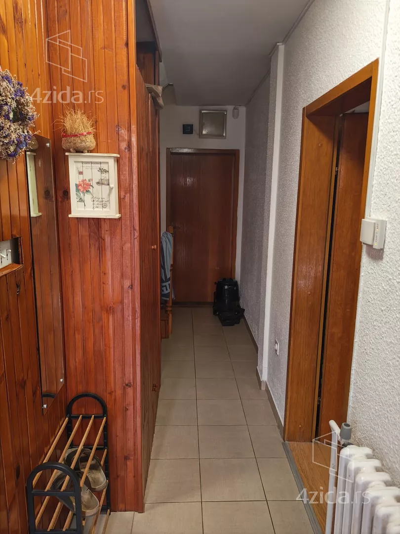 4-etažna kuća | 4zida