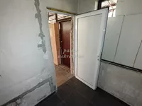 Lokal | 4zida