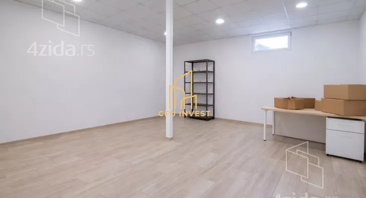 Poslovni prostor | 4zida