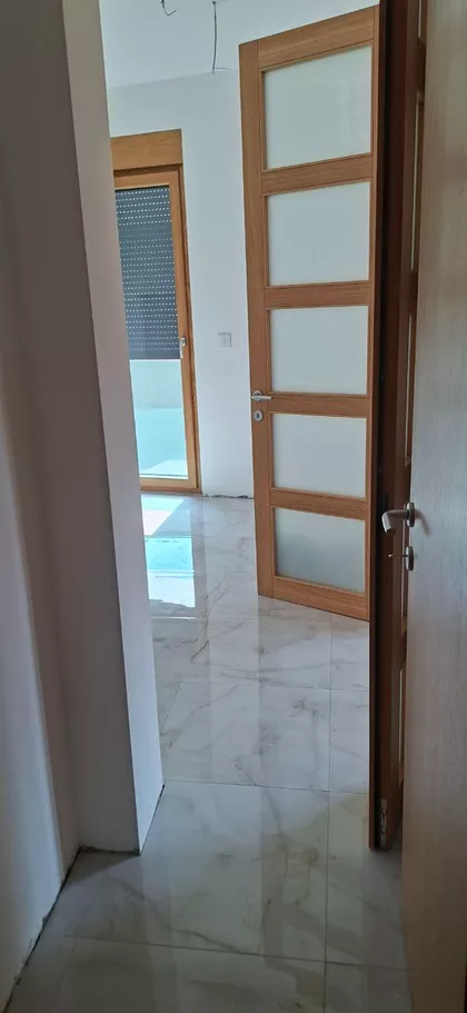 Vukov Spomenik | 4zida.rs