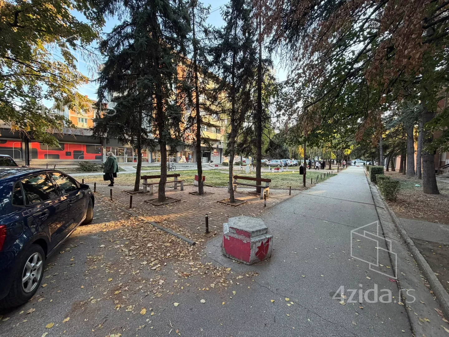 Troiposoban stan | 4zida