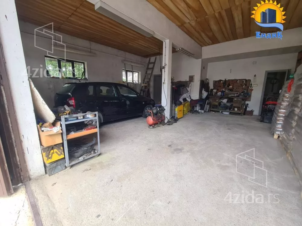 Kuća | 4zida