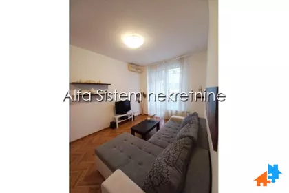 Crveni Krst Vračar | 4zida.rs