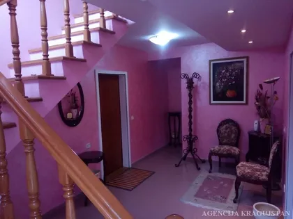 Vašarište | 4zida.rs